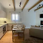 Trifonakia Holiday home *
