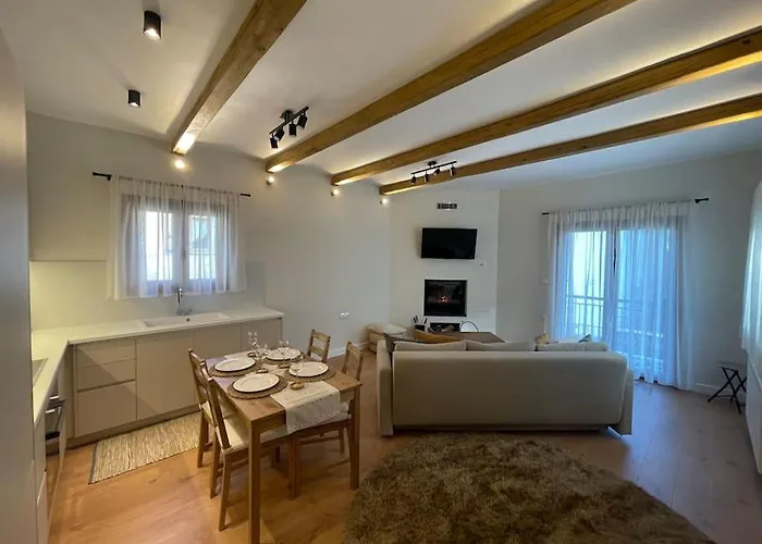 Holiday home Trifonakia *